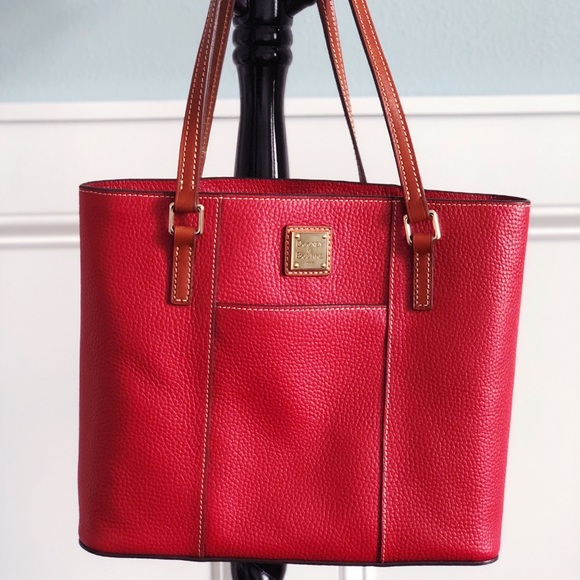 Dooney & Bourke Handbags - Dooney & Bourke Purse